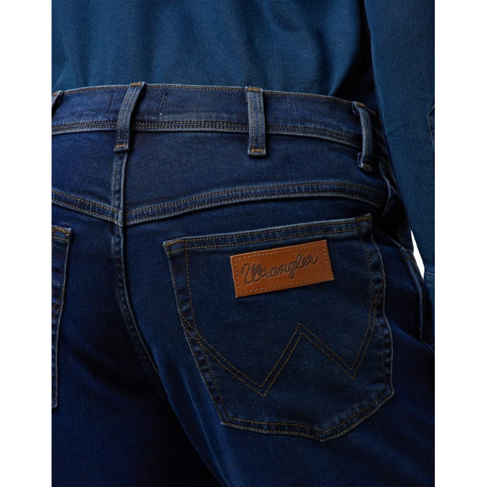 Чоловічі джинси Wrangler Texas Stretch W121XU13M заужені (Tapered), колір Rustic Navy, розмір 42W/32L