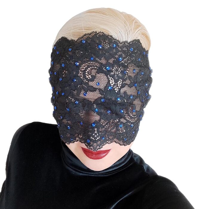 Елегантна червона мереживна маска для жінок з стразами – венеціанська маска з квітковим візерунком для маскараду, карнавалу, косплею, готичної вечірки та особливих подій (Чорний (блакитні стрази))