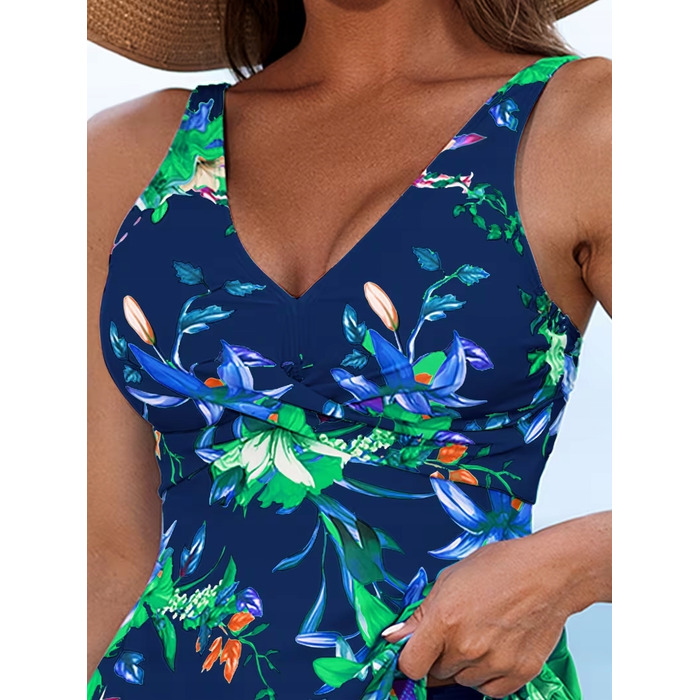 Двочастинний купальник танкіні з шортами Plus Size M13, XL (42)