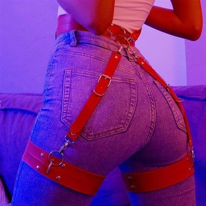 Жіночий готичний набір ременів на стегна з екошкіри. Регульовані мереживні стринги для боді, косплею, карнавалу, панку, вечірок. Червоний/Подорож, однотонний