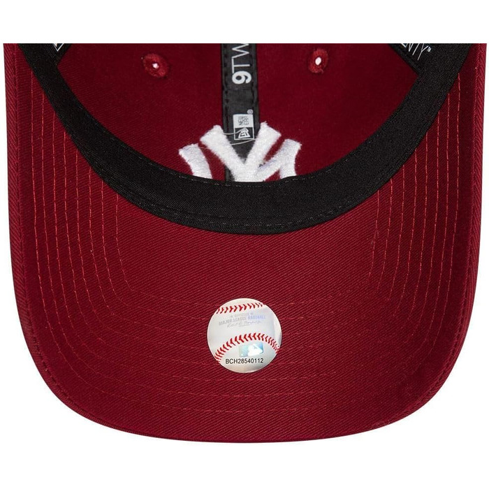 Кепка New Era MLB League Essential 9Twenty New York Yankees — регульована бейсболка, червона, один розмір
