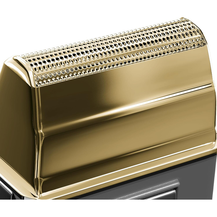 Електрична бритва для подорожей Wahl Travel Shaver Gold Edition — акумуляторна компактна машинка для гоління чоловіків, золотиста
