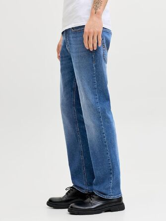 Чоловічі джинси Jack & Jones JJIClark Basic Straight синього кольору, прямий крій, Blue Denim (32W / 32L)