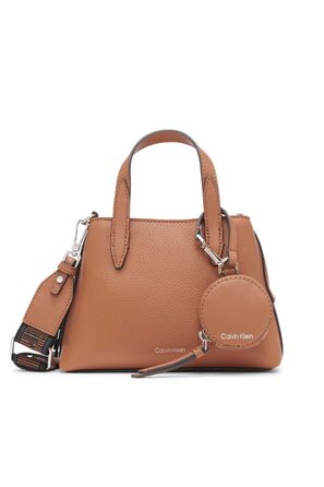 Жіноча міні-сумка крос-боді 2-в-1 Calvin Klein Millie з 3-ма відділеннями, колір Caramel