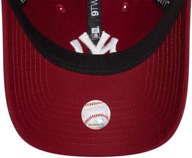 Кепка New Era MLB League Essential 9Twenty New York Yankees — регульована бейсболка, червона, один розмір