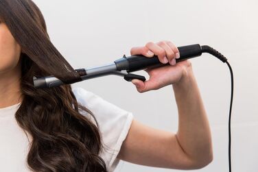 Поворотний плойка-керлер для волосся Remington Pro Spiral Curl CI5519 (19 мм) з керамічним турмаліновим покриттям, цифровим дисплеєм до 210°C та затискачем для створення вузьких та чітких кучерів