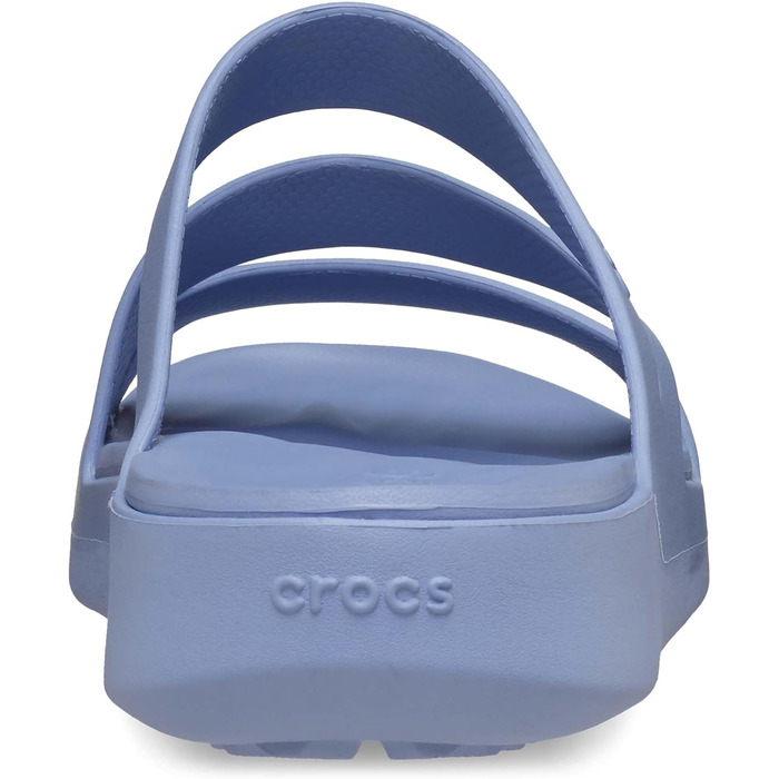 Жіночі сандалії Crocs Getaway Strappy, колір Blue Haze (блакитний), розмір 42 EU