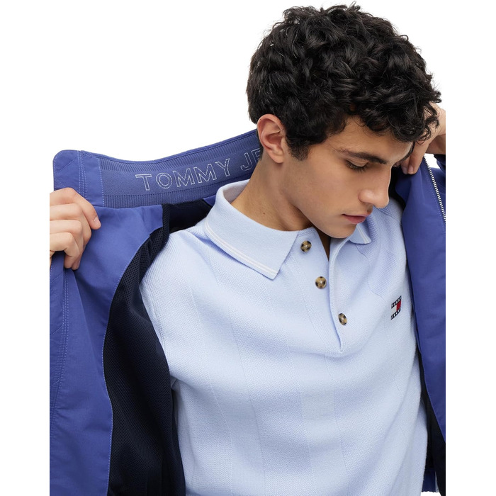 Чоловіча куртка Tommy Jeans TJM Essentia синього кольору (Blue Storm), розмір M